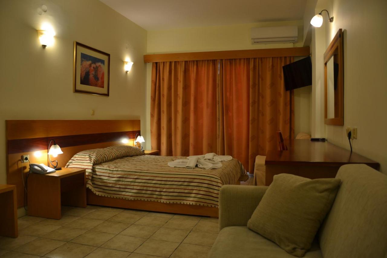 Corfu Hellinis Hotel 卡诺尼 外观 照片