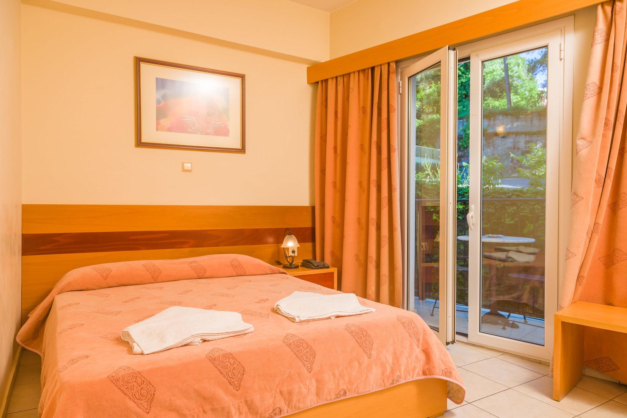 Corfu Hellinis Hotel 卡诺尼 外观 照片