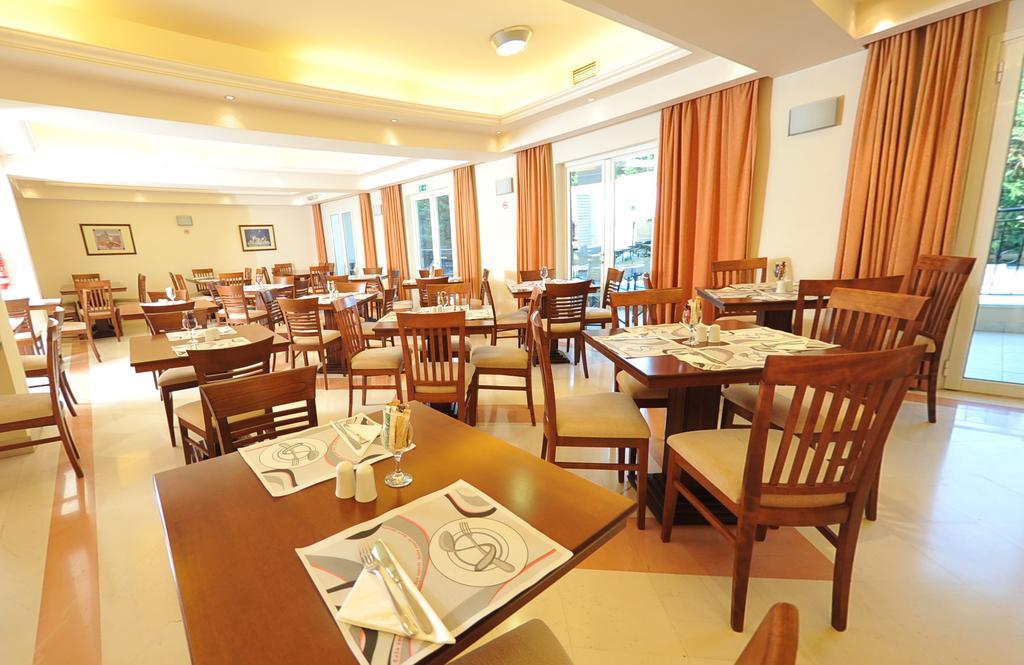 Corfu Hellinis Hotel 卡诺尼 外观 照片