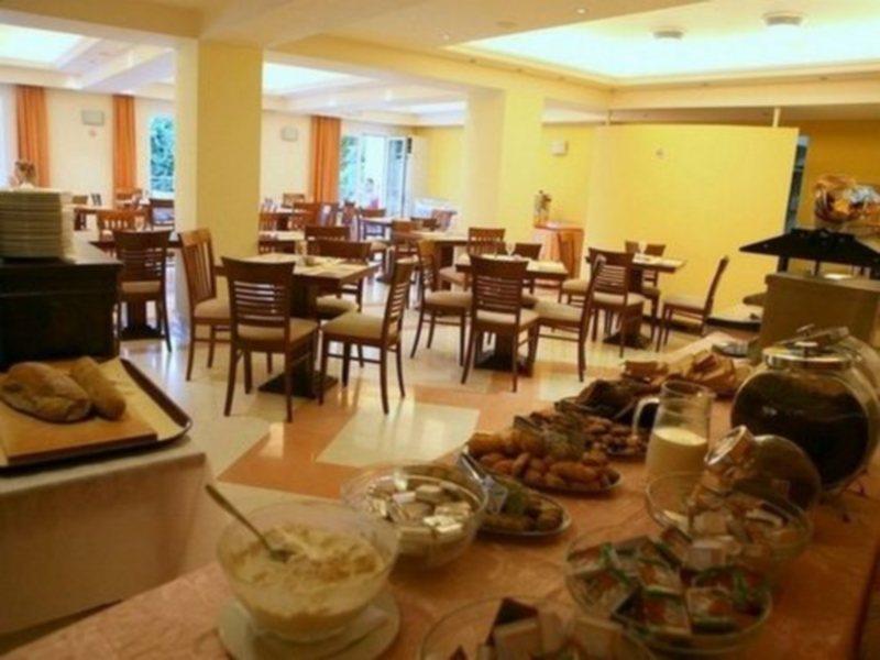 Corfu Hellinis Hotel 卡诺尼 餐厅 照片