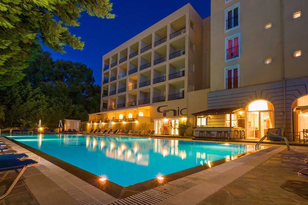 Corfu Hellinis Hotel 卡诺尼 外观 照片